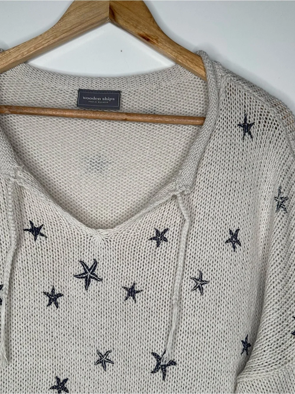 Wooden Ships Mini Starfish Knit V-Neck Sweater Cream Blue Size S/M - Picture 3 of 11